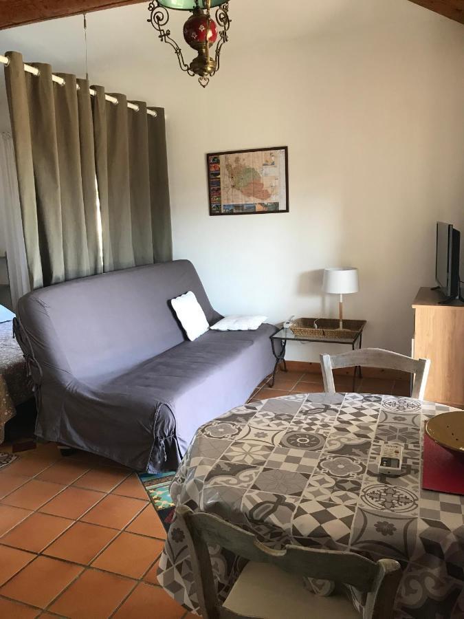 Chambres D'Hotes Et Gites Le Mas Mellou オランジュ エクステリア 写真